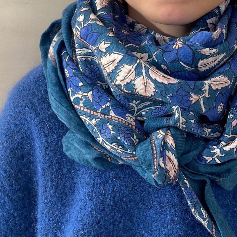 foulard-bellemme-bleu-idee-cadeau