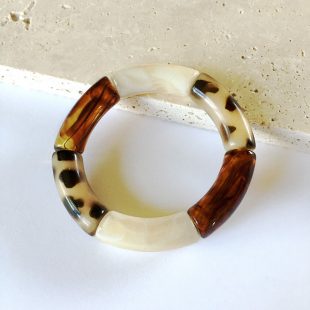 bracelet-plastique-perle-acrylique-leopard-1