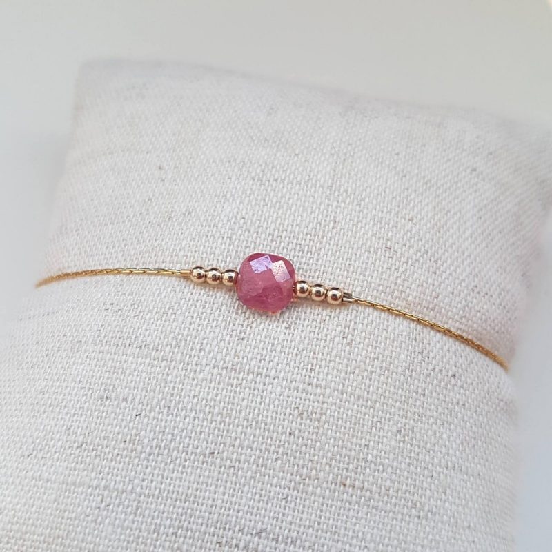 bracelet-pierre-naturelle-rubis-rose