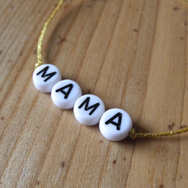 bracelet-mama-perles-gravées-loup-dune